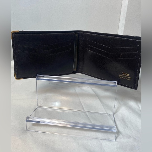 FREE 💗With Purchase💗 Tilley | Men’s bifold wallet - made in canada - Picture 1 of 8